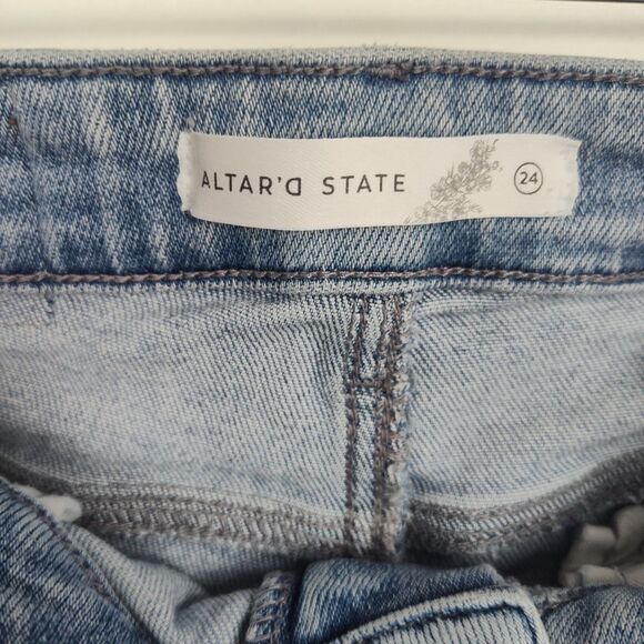 Altar'd State Jeans Women's Size 24 Light Blue Distressed Raw Hem - Picture 10 of 12